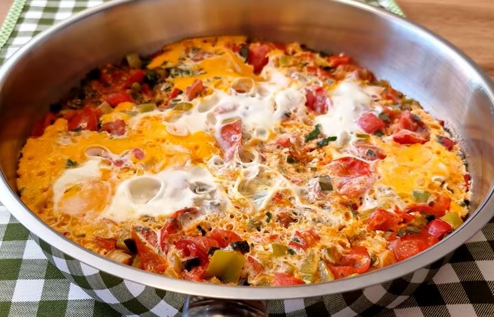 Menemen Recept Za Tursko Jelo Koje Budi Sva Ula Creativabox