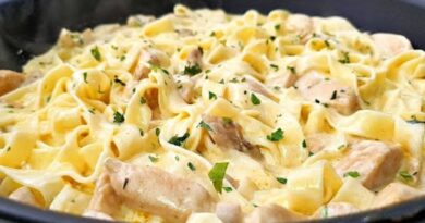 Alfredo pasta sa piletinom recept. Omiljena tjestenina koju svi vole.