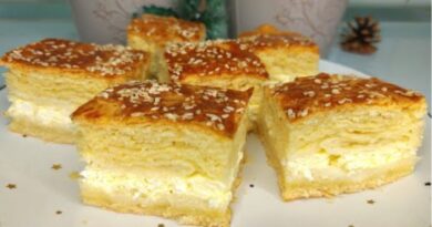 NAJUKUSNIJA LISNATA PITA SA SIROM.Recept koji će oduševiti apsolutno sve.