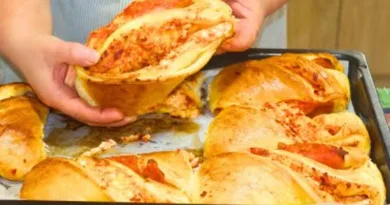 Recept za Najtraženije Pizza Pite u Pekarama  Savršen Doručak