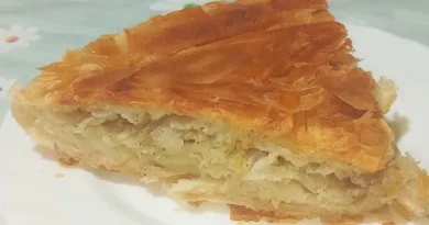 Burek sa krompirom i prazilukom – Jednostavan recept