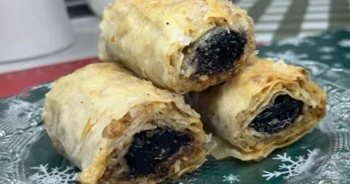 Baklava sa Suvim Šljivama: Fantastičan Ukus koji Oduševljava