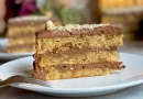 Najbolja domaća torta sa lešnicima – Recept koji svi obožavaju!