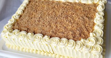 Starinska torta ruska salata