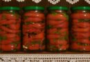 Potpečene paprike sa lukom i peršunom–recept za zimnicu