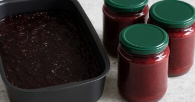 Pekmez od šljiva iz rerne – domaći recept bez konzervansa
