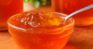 Domaći žele od jabuka – bez želatina, samo 2 sastojka